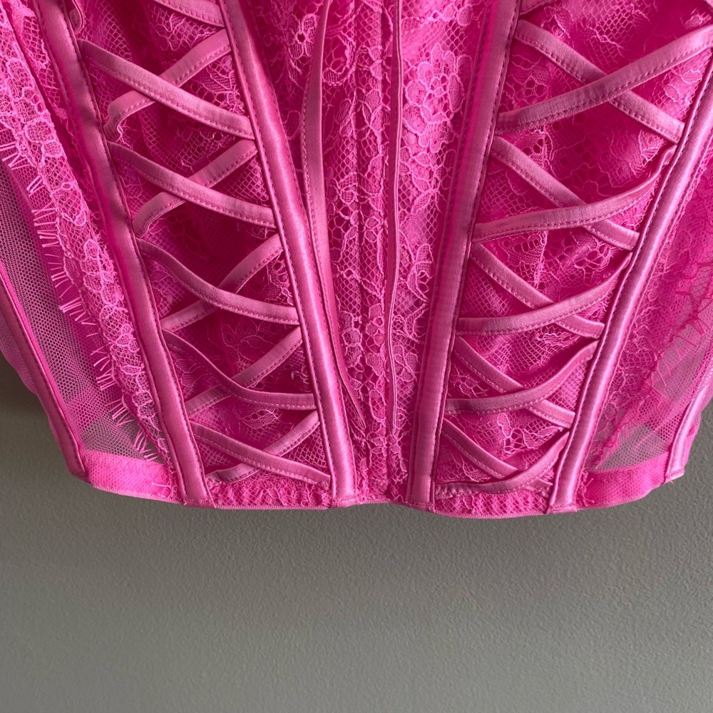 VICTORIA'S SECRET DREAM ANGELS PINK UNLINED LACE UP BRA CORSET TOP M DD New - Picture 5 of 12
